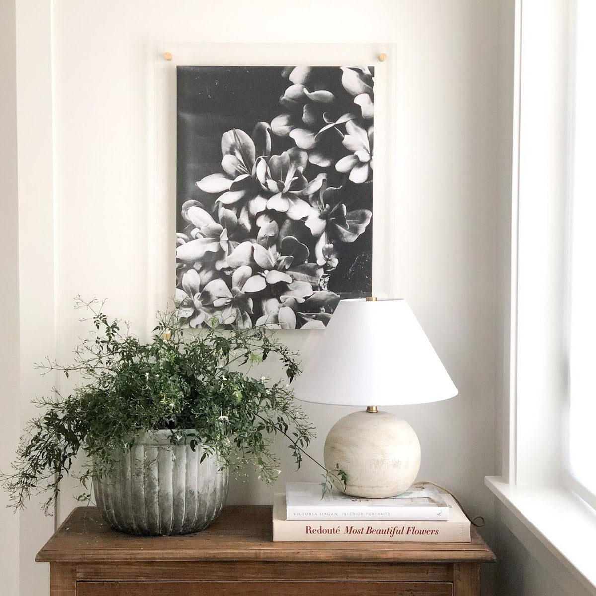 18x24 ACRYLIC FRAME Highland Hardware