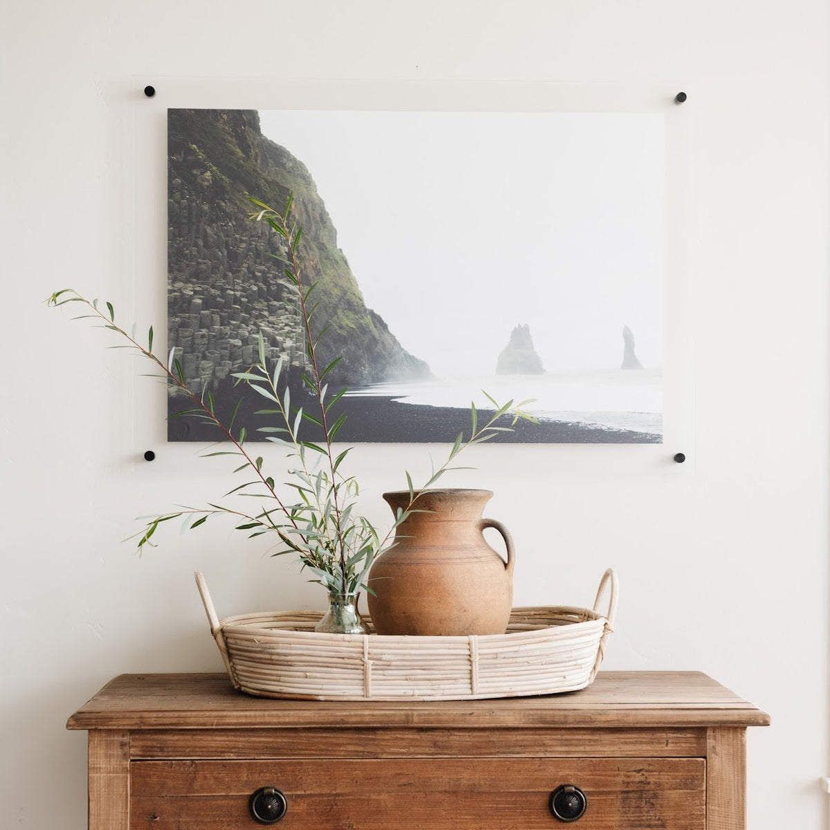 20x30 ACRYLIC FRAME Highland Hardware